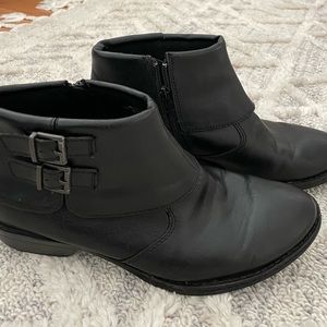Boc boots